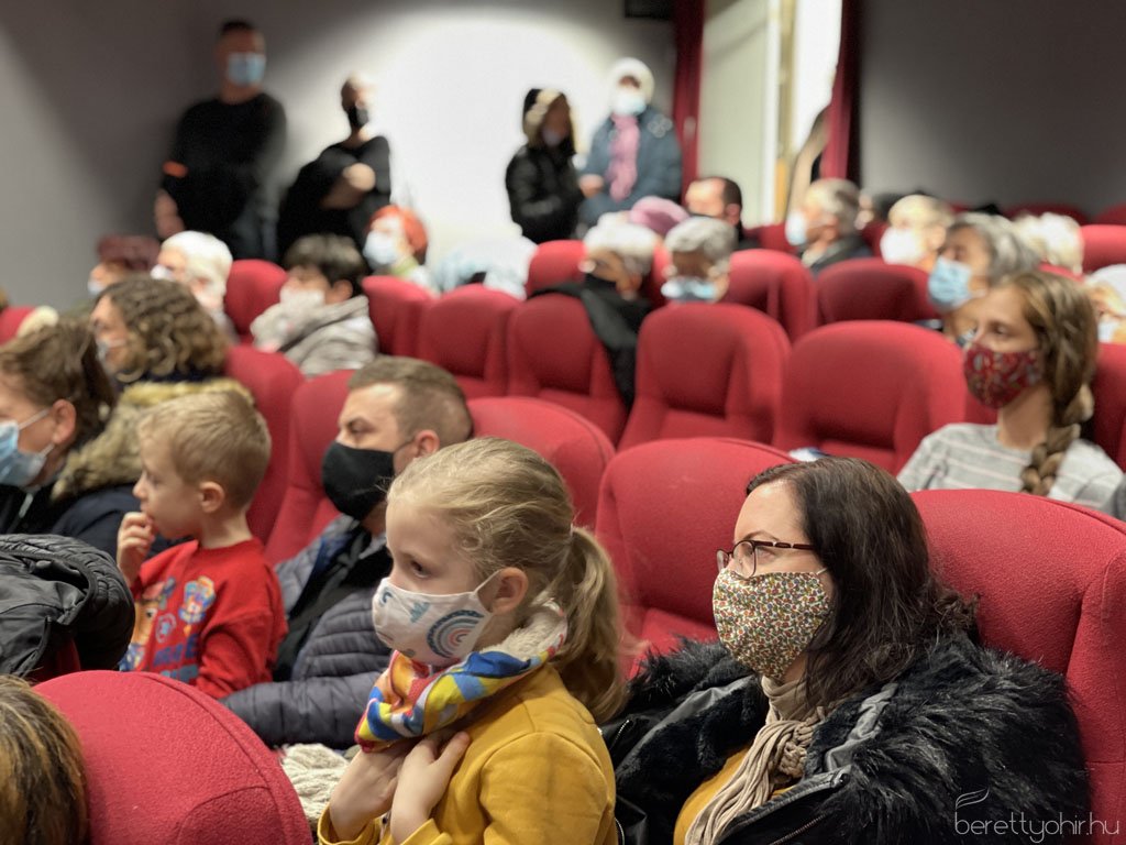 Advent harmadik vasárnapján 16